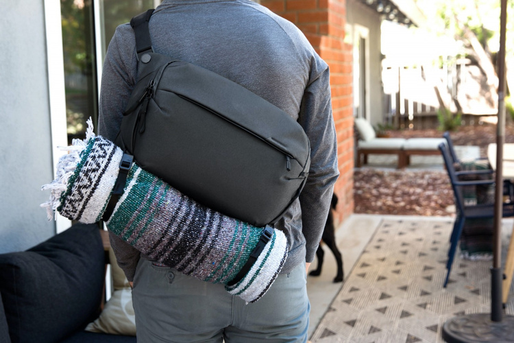 Everyday sling bag shop