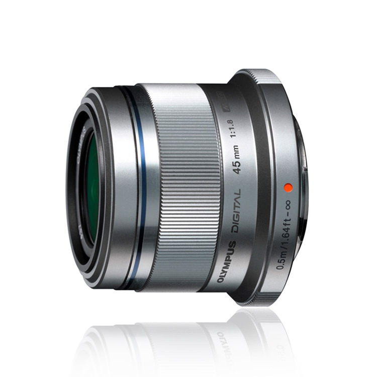 OLYMPUS M.ZUIKO DIGITAL 45MM 1.8 SILBER AKTION 100 EURO CASHBACK BIS 16.7.2023